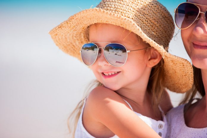 Estate e salute degli occhi: il vademecum per un’esposizione sicura