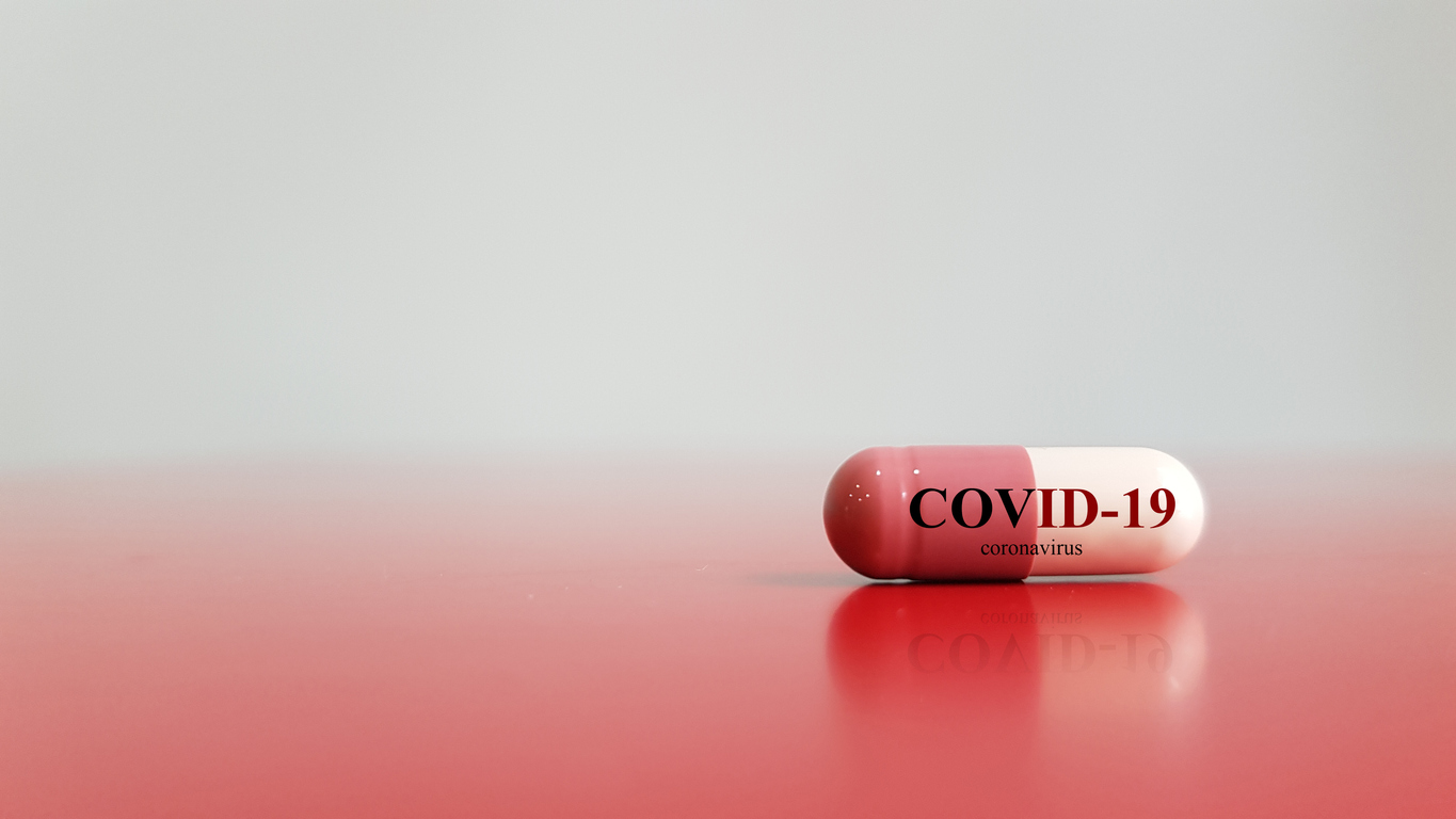 Covid-19, l’annuncio di Magrini (Aifa): «Due pillole antivirali in Italia da fine gennaio»