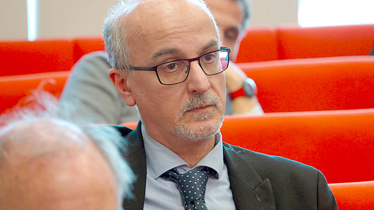 Influenza, Lopalco (epidemiologo): “Picco atteso tra la fine di dicembre e l’inizio del nuovo anno. Vaccinarsi subito”