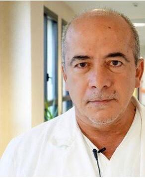 Covid-19, l’infettivologo: «Virus non è più debole, non abbassare la guardia»