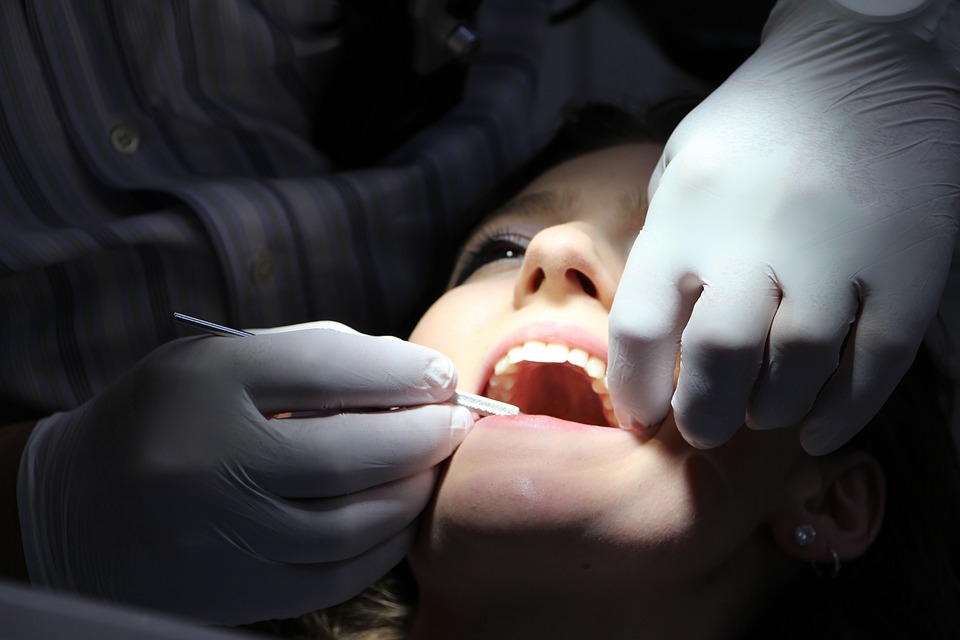 Stress da Covid? Attenzione alla salute dentale: aumentate del 30% le richieste di bite