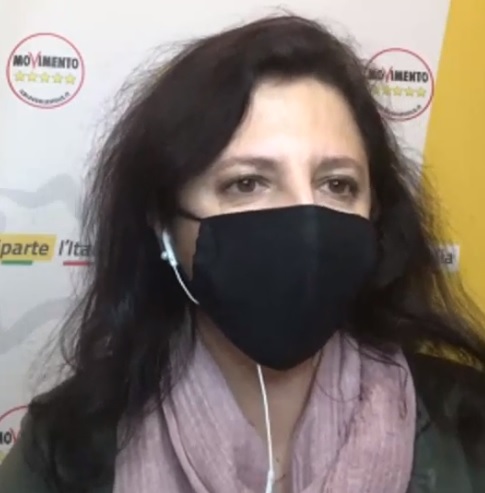 L’idea anti-MES dei Cinque Stelle: titoli di Stato “mirati” per finanziare la sanità. Pirro: «Ecco perché è il momento dei Btp Salute»