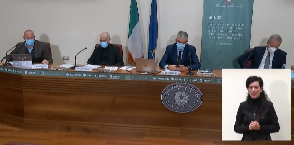 Covid-19, nuovo report ISS: «Rt a 1.03, 12 regioni a rischio alto e 8 moderato. Torna a crescere l’incidenza»