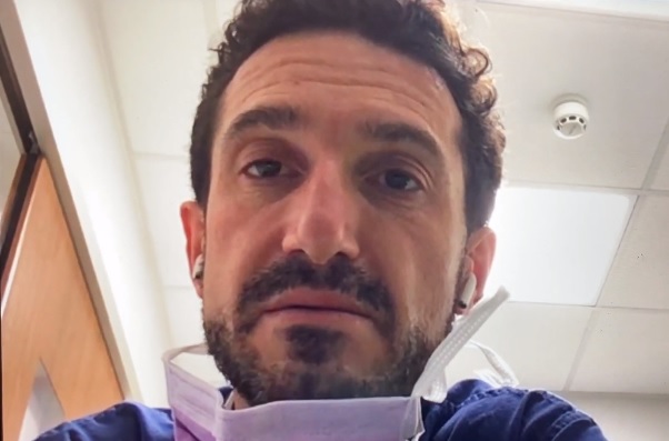 In Gran Bretagna contagi fuori controllo, cambia il piano vaccinale