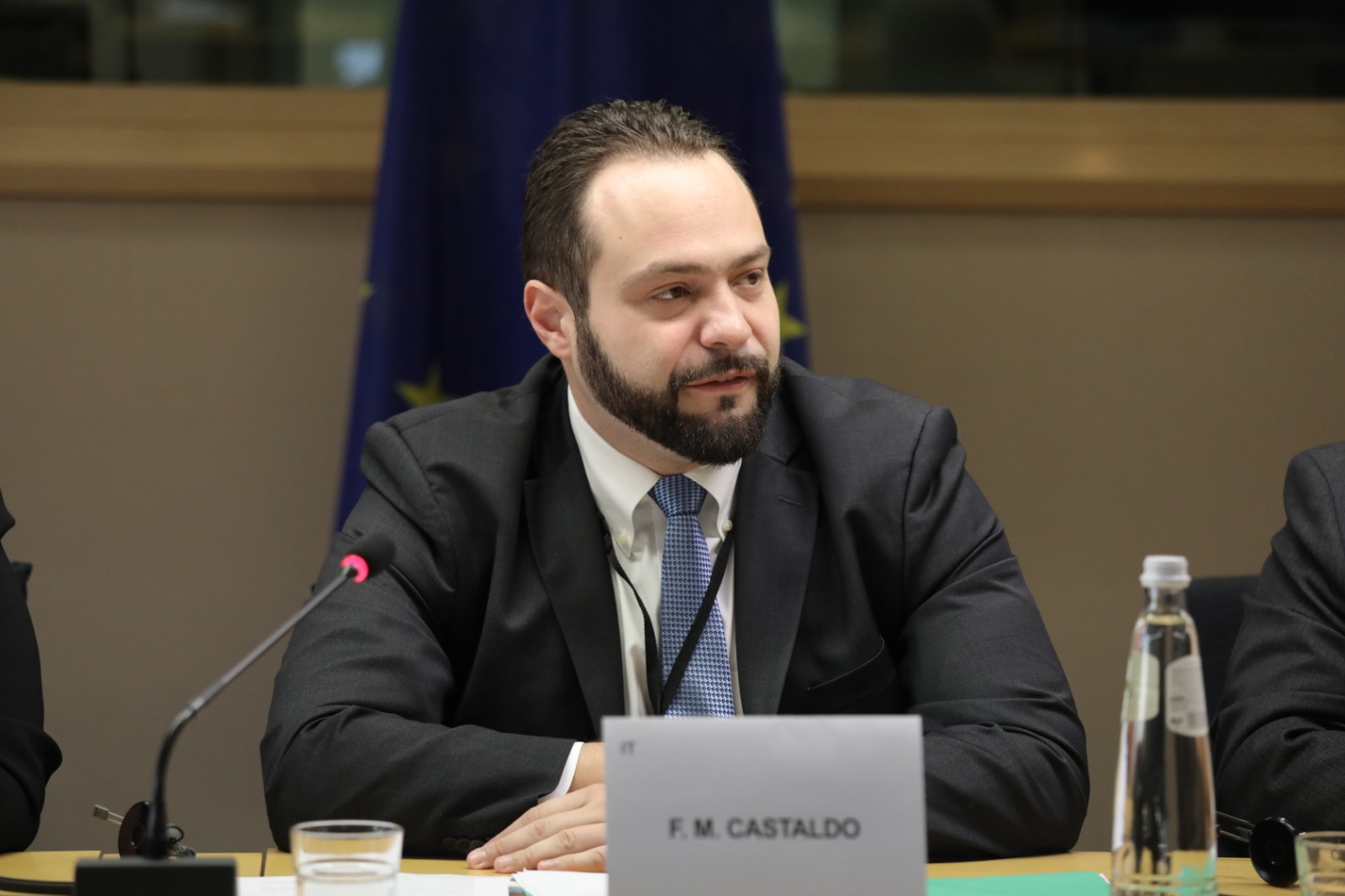 Ex specializzandi, Castaldo (Parlamento europeo): «Con Recovery Fund possibile svolta»
