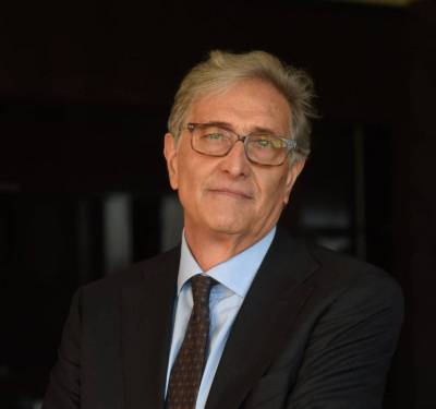 Perché nonostante i vaccini i casi di Covid-19 aumentano?