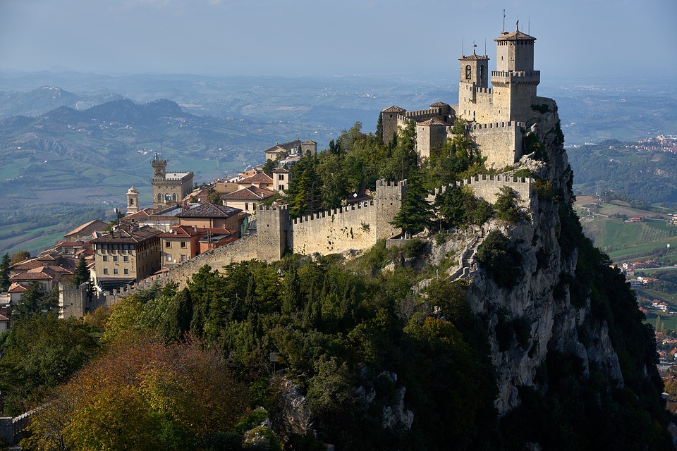 San Marino ricorre allo Sputnik, boom di richieste. Ceccarini (ISS): «Tranquilli su sicurezza prodotto. Ma non ci sarà turismo vaccinale»