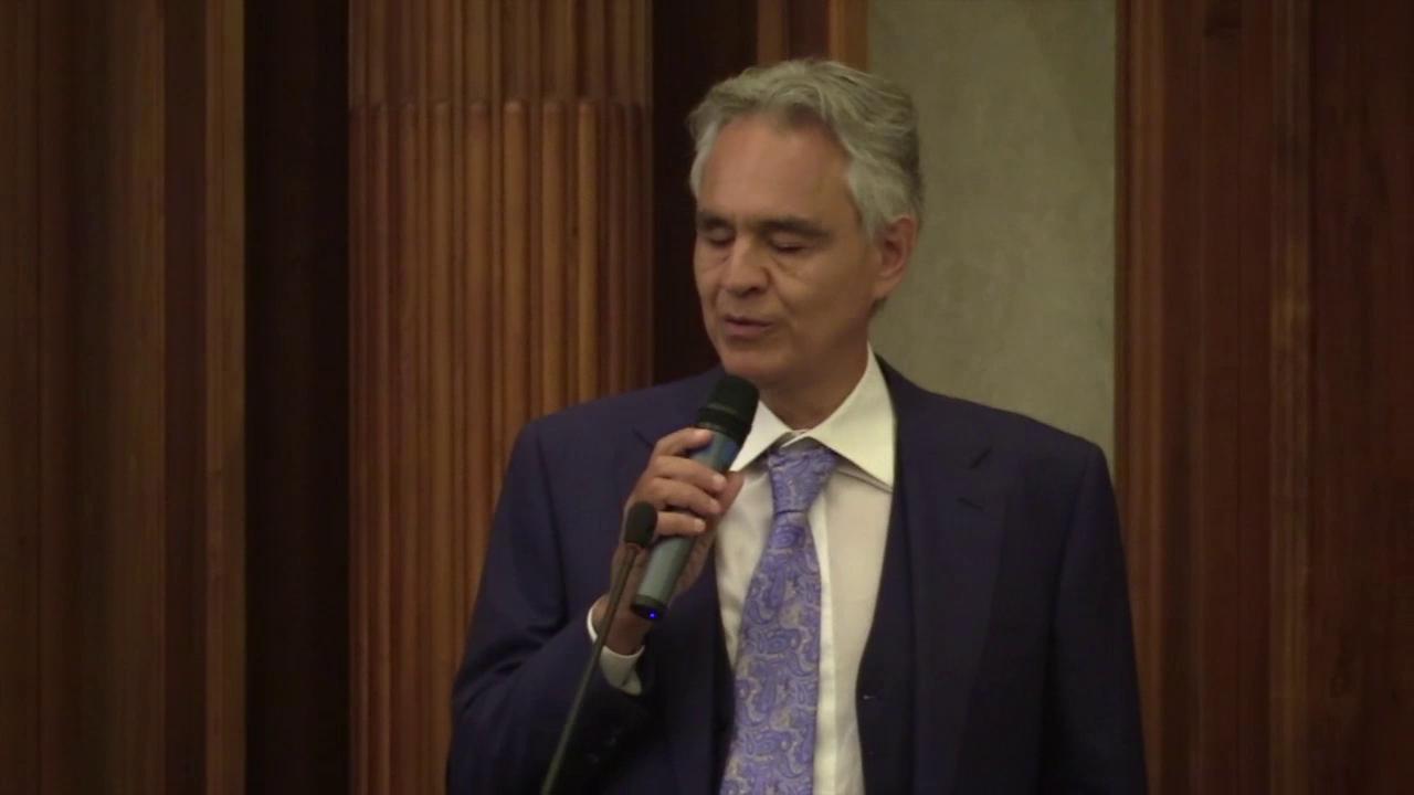 Nobel per la Pace al Corpo Sanitario italiano, alla campagna aderisce anche il tenore Andrea Bocelli