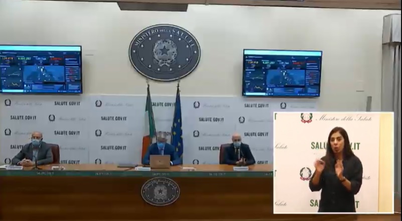 Nuovo report Cabina di regia: Rt a 0,92, aumentano ricoveri e terapie intensive. Tre Regioni a rischio moderato