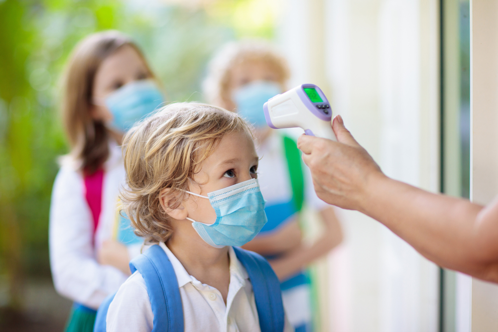 Quanto dura la quarantena per un contatto stretto in ambito scolastico?