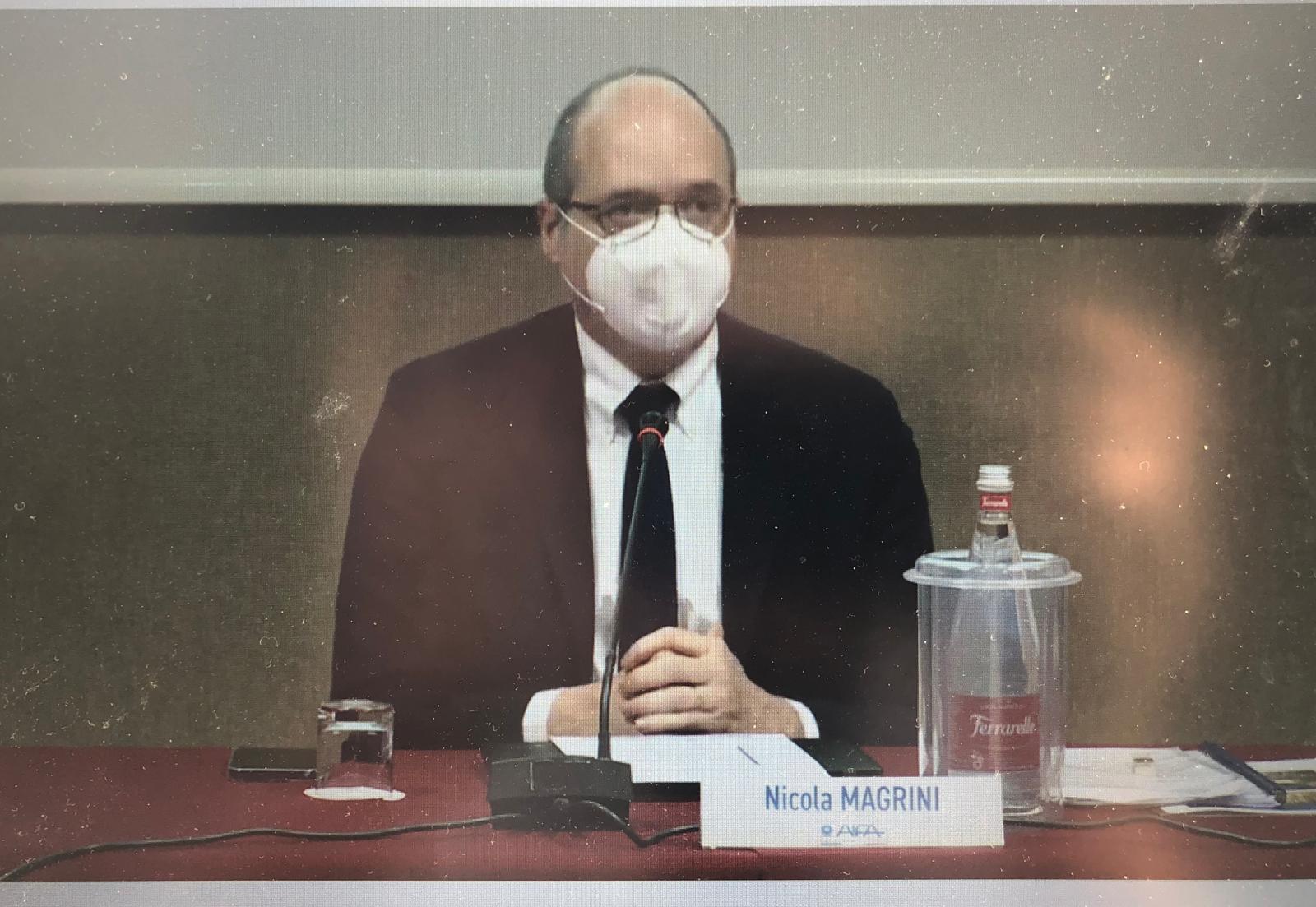 Report AIFA su sicurezza vaccini: «Su 758 decessi segnalati solo 22 correlabili, eventi avversi rarissimi nei bambini»