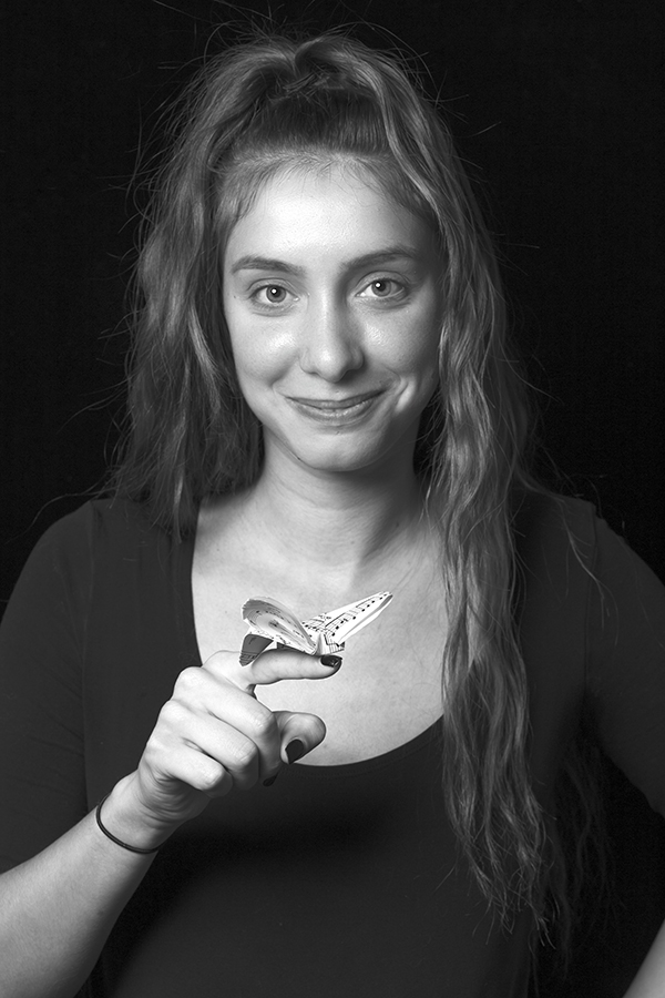 Un progetto fotografico sui Disturbi Alimentari: #IOnonESISTO