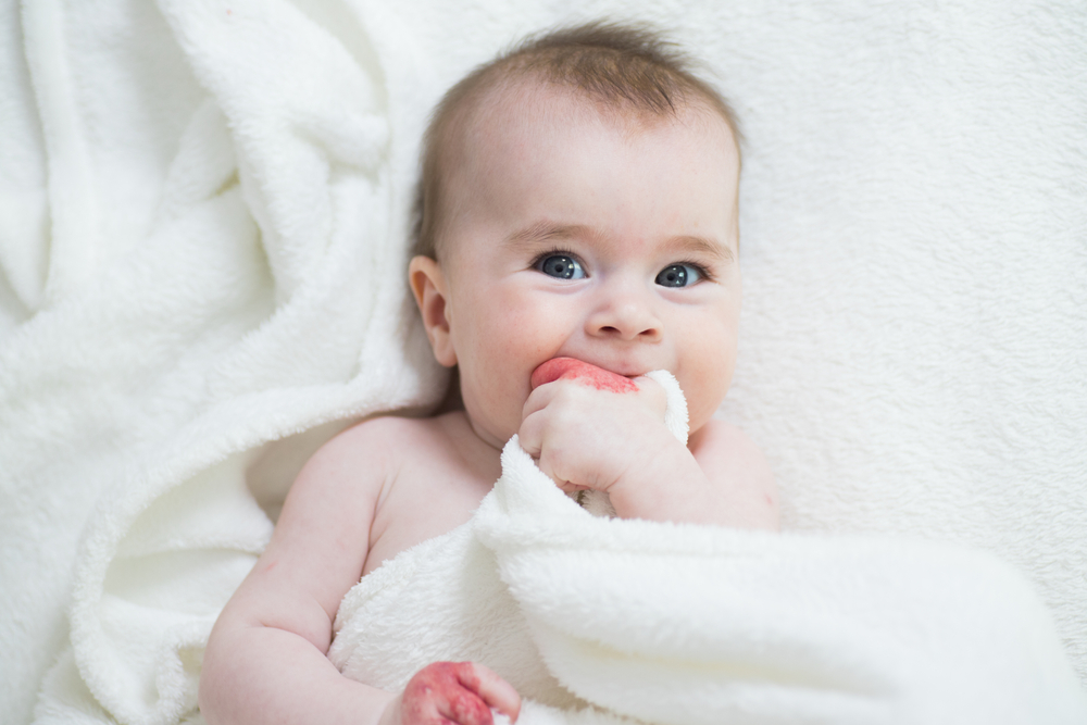 Roche: con risdiplam 8O% neonati con SMA in piedi dopo un anno di trattamento   