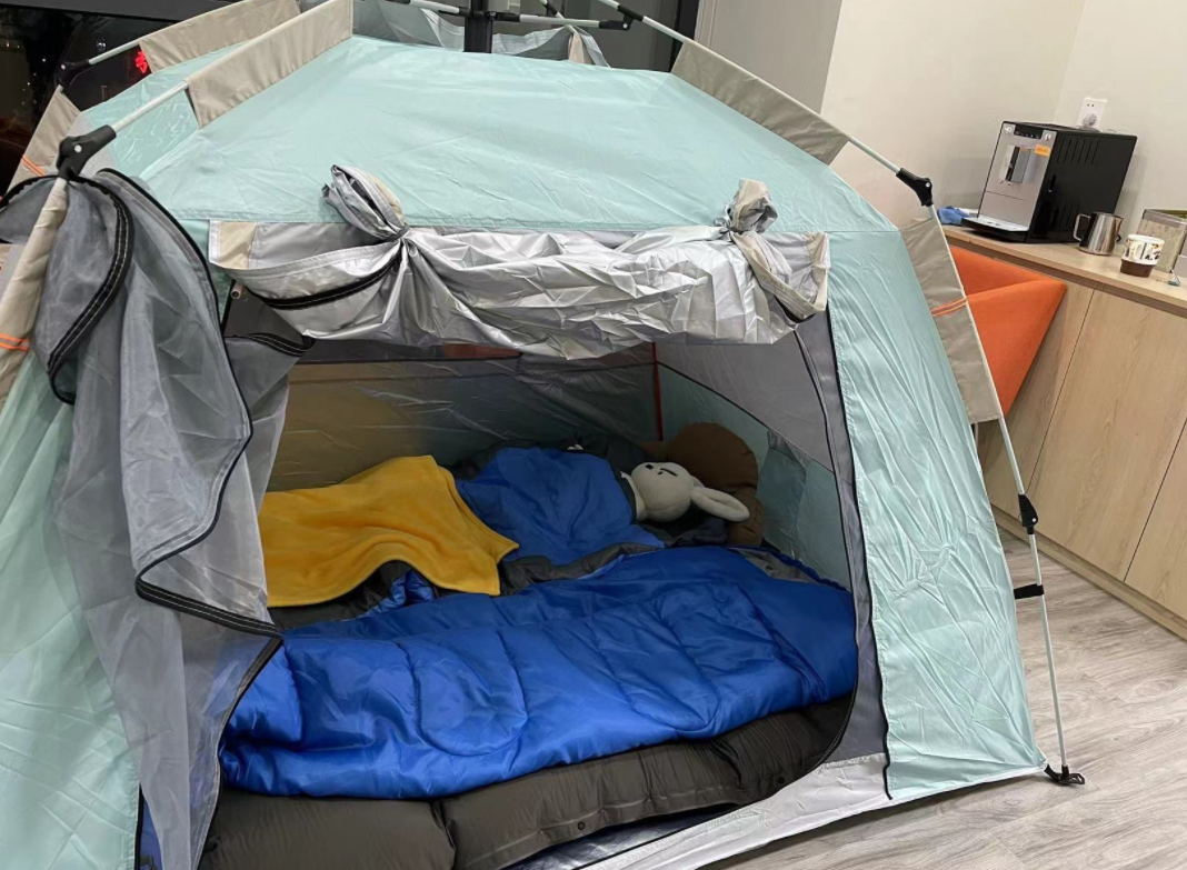 Shanghai, misure draconiane per evitare i contagi. Cos’è il “sistema bolla”?