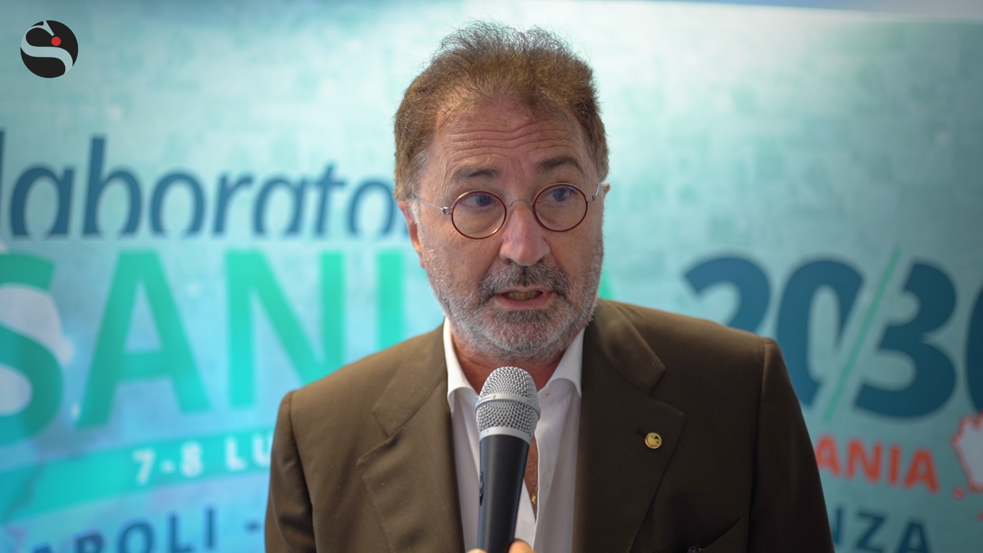 Zuccarelli (OMCeO Napoli): «Sanità a rischio collasso, subito quarta dose e assunzioni»