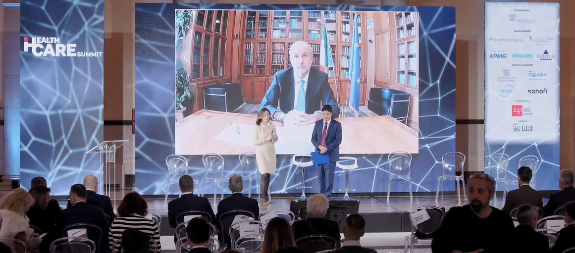 Schillaci: «Rivalutare trattamento economico di operatori Ssn». E su PNRR: «Non basta edificare, servono risorse per nuovo personale»