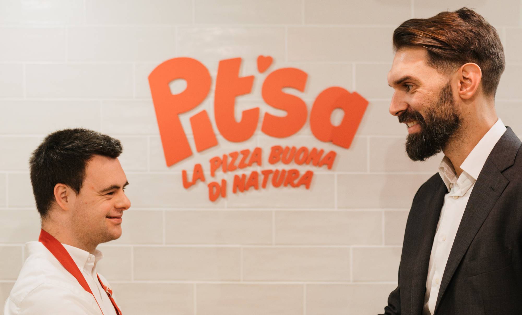 “Pit’sa”: la pizzeria che spinge a guardare oltre le apparenze. Nello staff 7 giovani con sindrome di Down