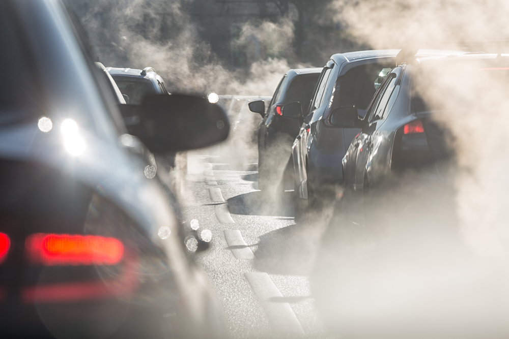 Smog, con esposizioni prolungate aumenta il bisogno di procedure ospedaliere per il cuore