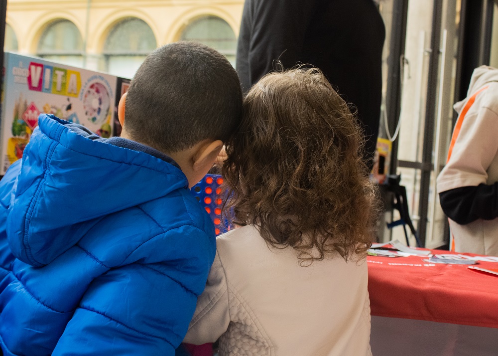 Dipendenza dal web e isolamento sociale? I giochi da tavola sono un rimedio