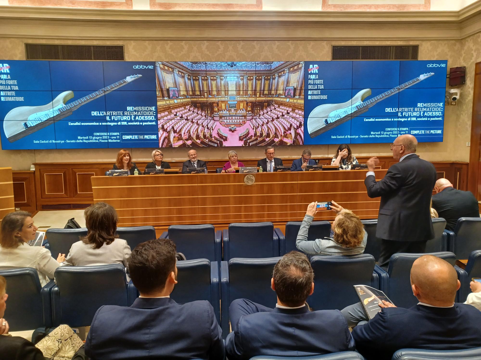 Artrite reumatoide: con remissione clinica si risparmiano più di 12mila euro all’anno