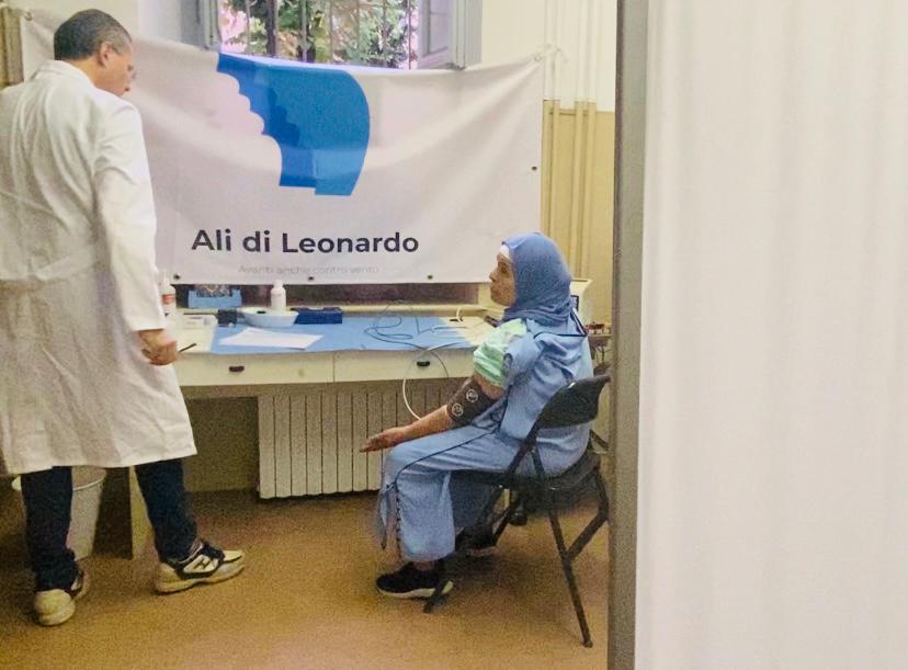 Milano aperto il primo ambulatorio infermieristico gratuito nelle case popolari