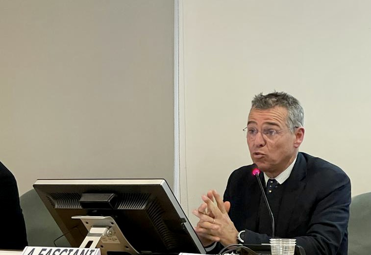 Fibromi uterini, tecnica mininvasiva evita ricovero e taglia tempi guarigione