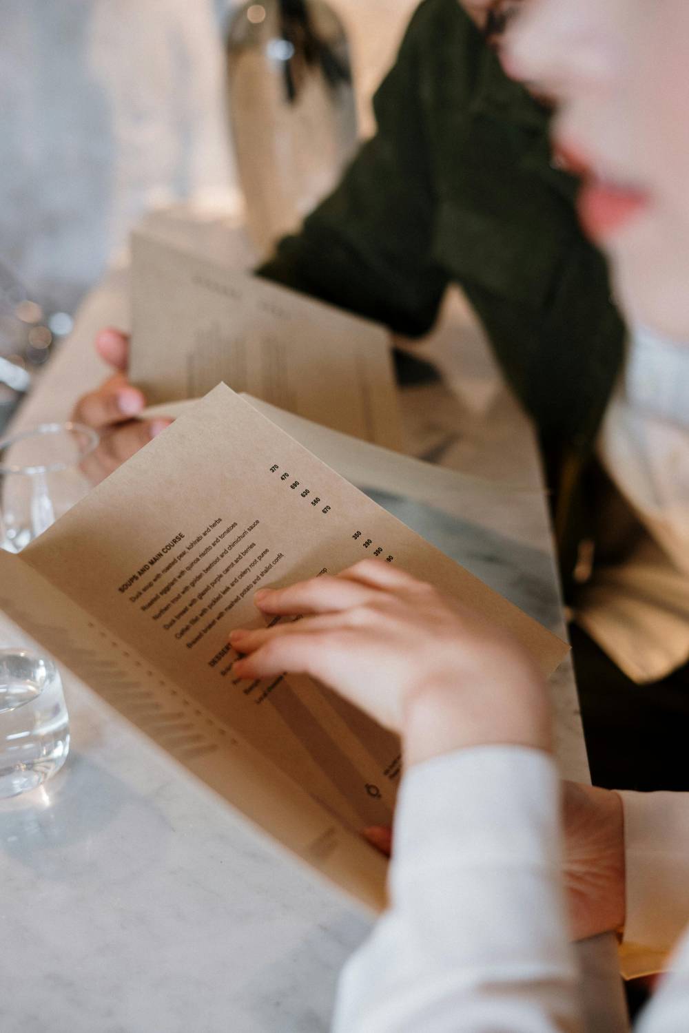 Malattie cardiovascolari, indicare le calorie sui menù può ridurre i decessi