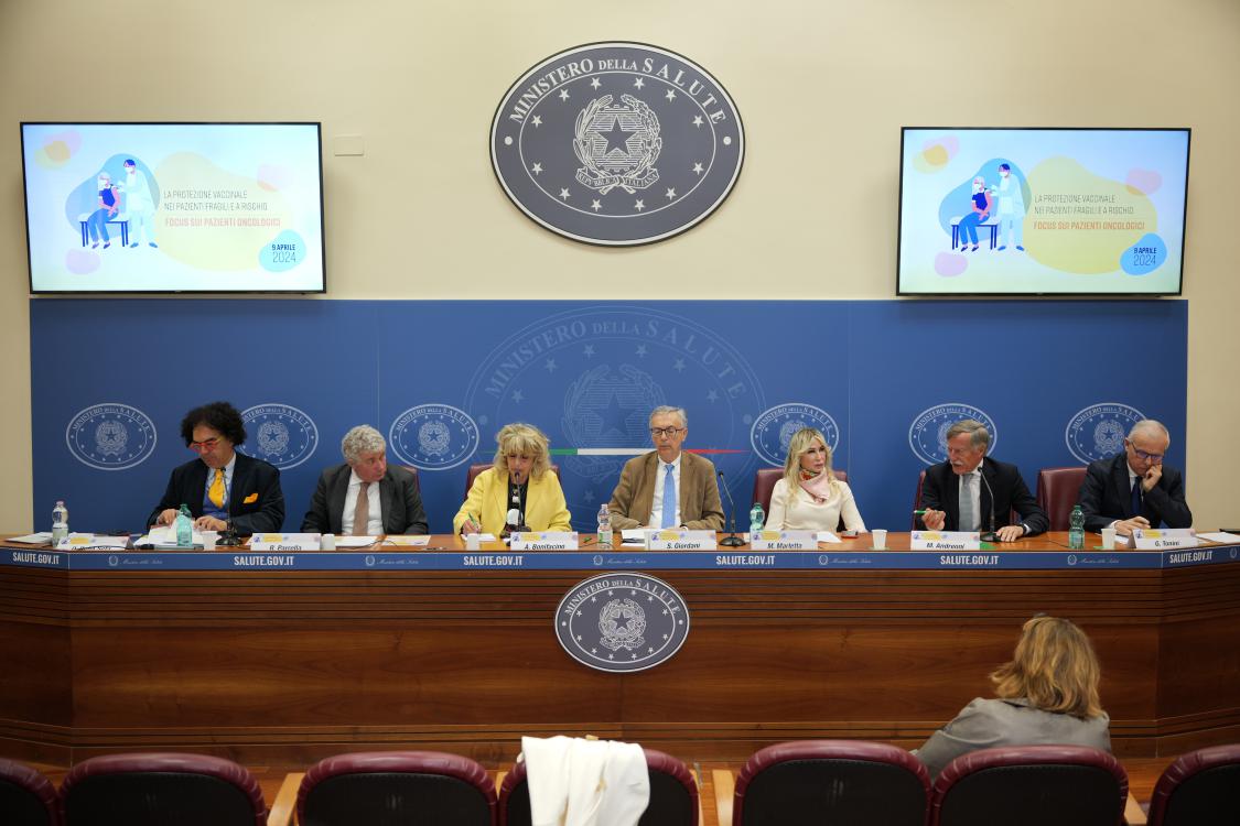 Pazienti oncologici, dalle associazioni parte un nuovo stile di vita. Priorità alla prevenzione e alle vaccinazioni