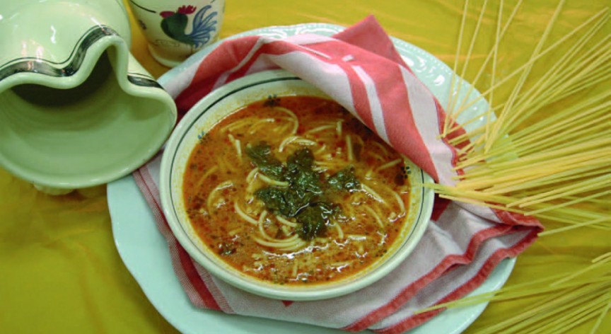 La ricetta della pasta e broccoli con brodo di razza