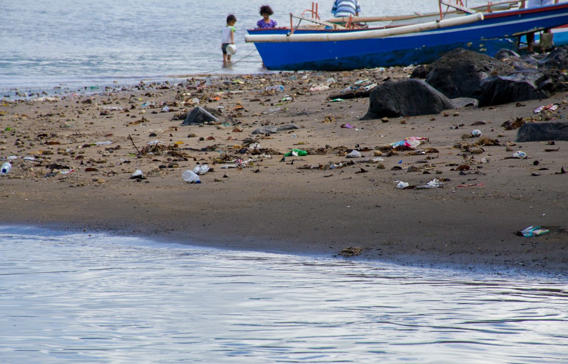 Giornata Internazionale del Mar Mediterraneo, inquinate l’87% delle acque