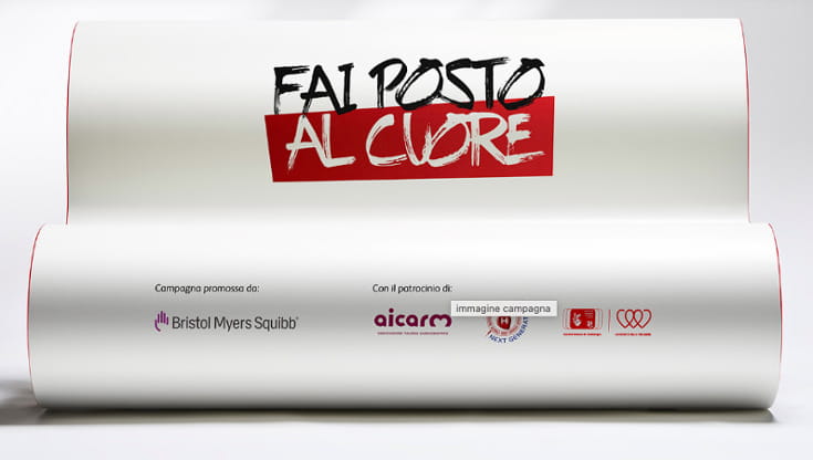 Cardiomiopatia Ipertrofica Ostruttiva, con ‘Fai posto al cuore’ una panchina a forma di foglio diventa il simbolo della patologia