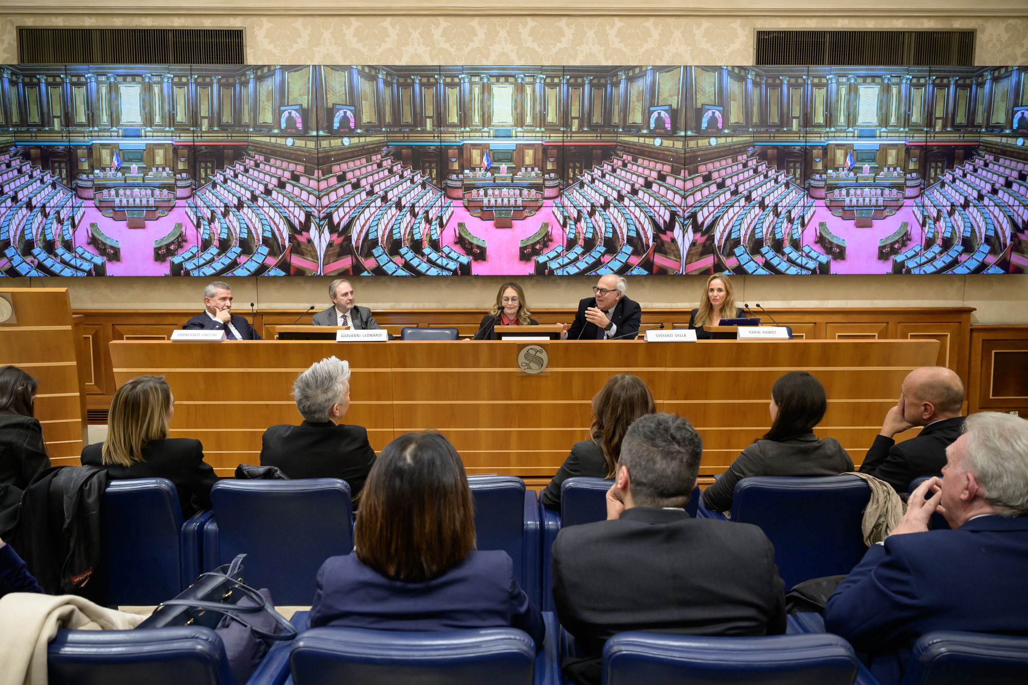 One Health, il premio “Ambassador” ad oltre cento professionisti della salute