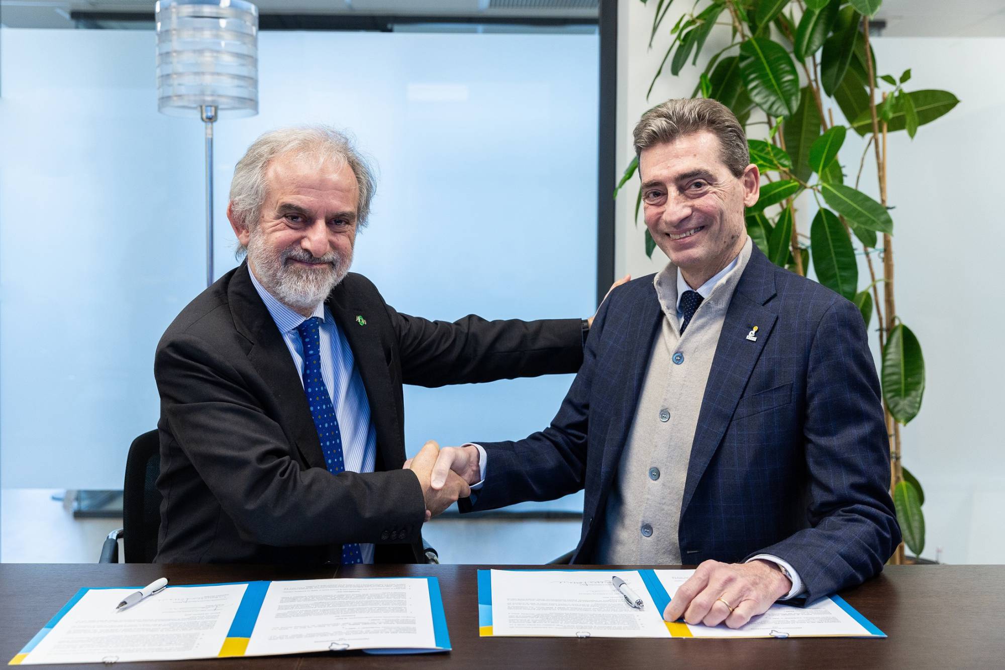 Tumori: protocollo d’intesa AIOM-Fondazione AIRC per campagne di prevenzione