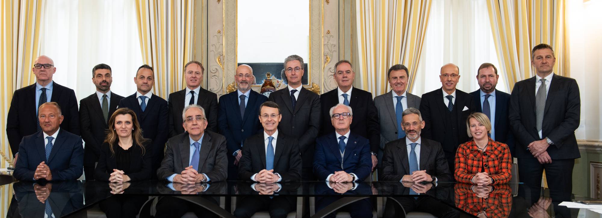 Farmacisti, Andrea Mandelli confermato presidente della FOFI