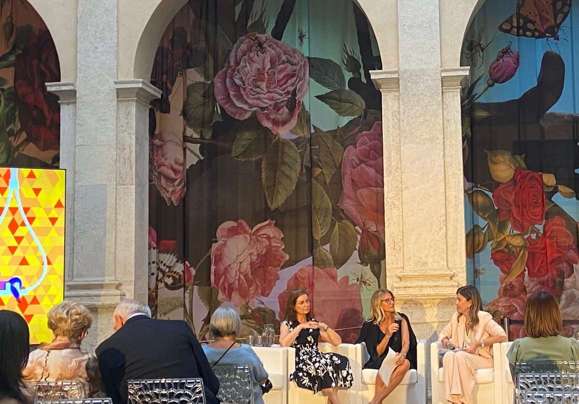 Fibrosi polmonare, la malattia che lascia senza fiato: “Con Air l’arte trasforma la sofferenza in bellezza”