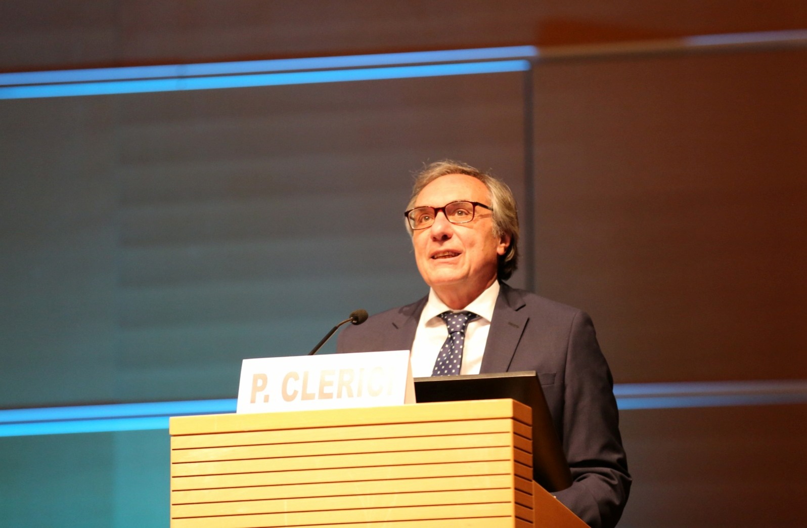 AMCLI: “Vaccinarsi è un dovere civile, non solo un obbligo”